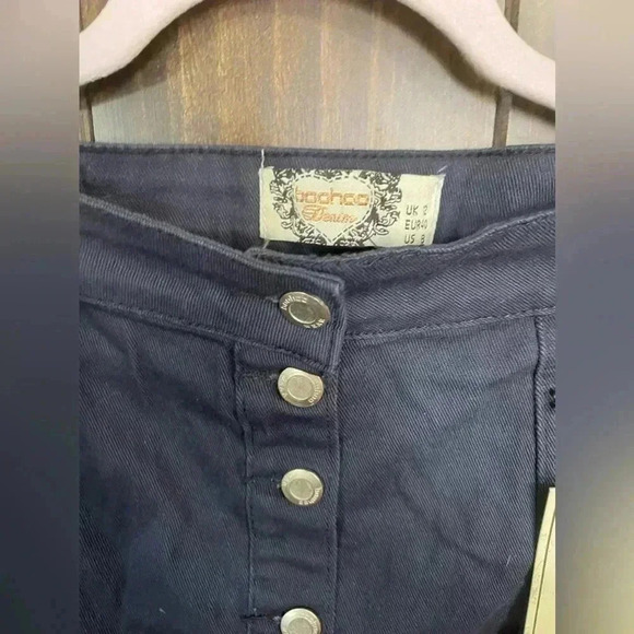 🌺 Boohoo Blue Button Through Front Navy Denim Mini Skirt Size:8 NWT - Picture 5 of 8